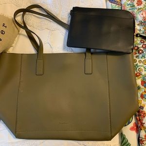 Tommy Bahama Olive Tote